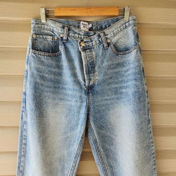 Princess Polly asymmetric crossover waist straight leg jeans size 6 - Picture 4 of 13